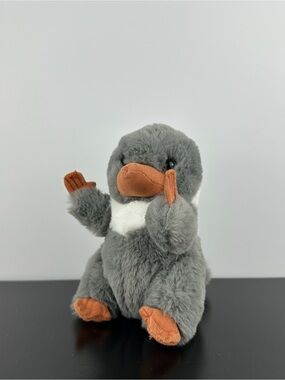 Fantastic Beasts Wizarding World Baby Niffler 6.5" Gray White Orange Plush